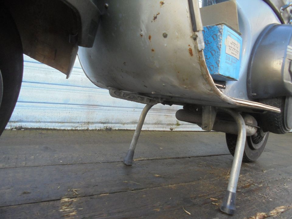 Vespa P 80 E 133 ccm Garagenfund NR 106