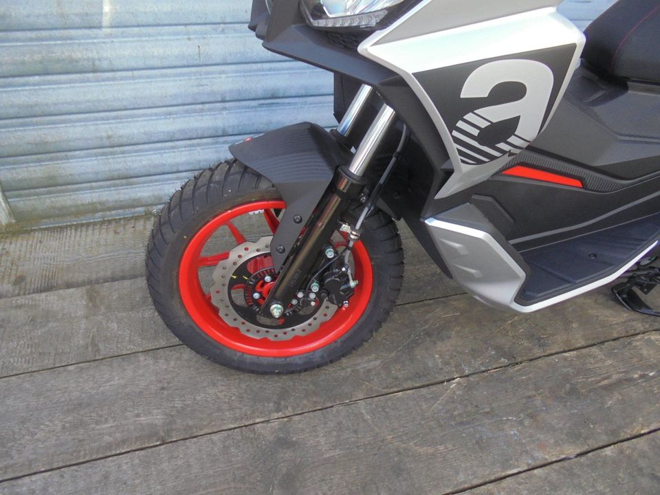 Aprilia SR 200 E5 ABS SPORT Tageszulassung NR 255