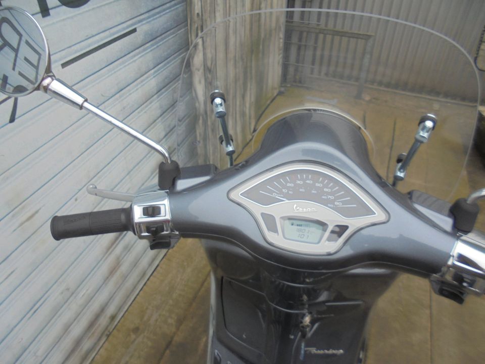Vespa Primavera 50 4T iGet E5 NR 490