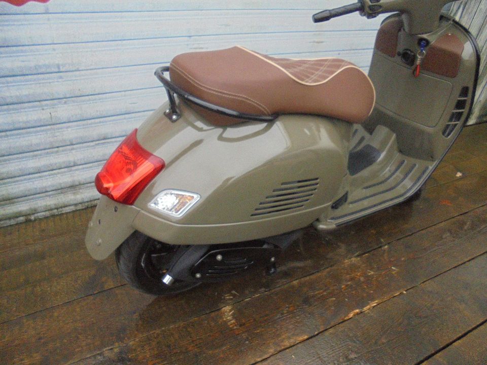 Vespa GTS 300 RH Edition NR65