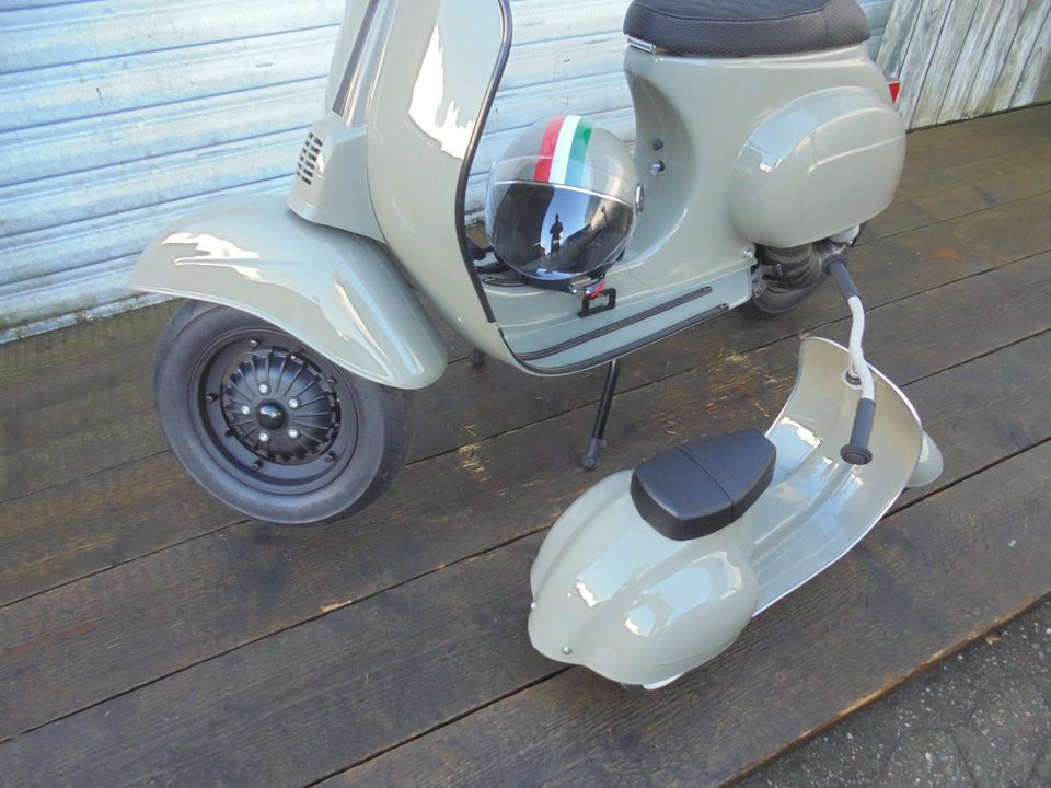 Vespa V 50 N Special EGIG 180 Motor 30 PS Scheibenbremse