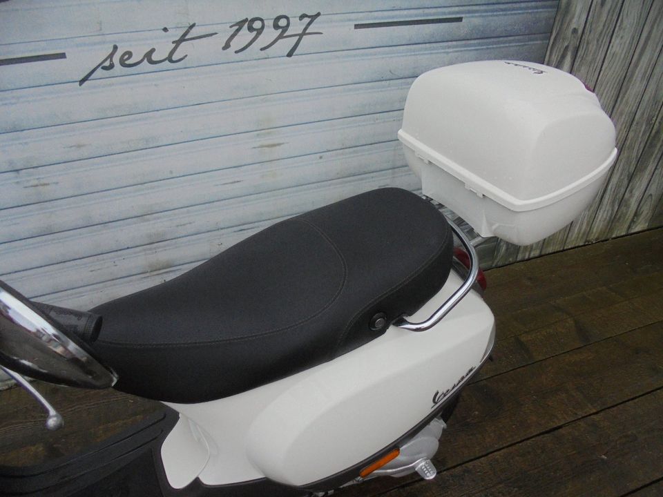 Vespa LX 50 2 Takt top original neuwertig NR 000