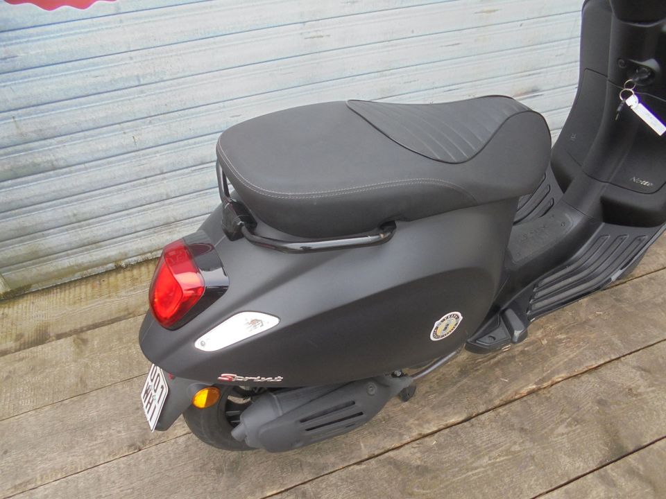 Vespa Sprint 50 4T iGet Notte NR 114
