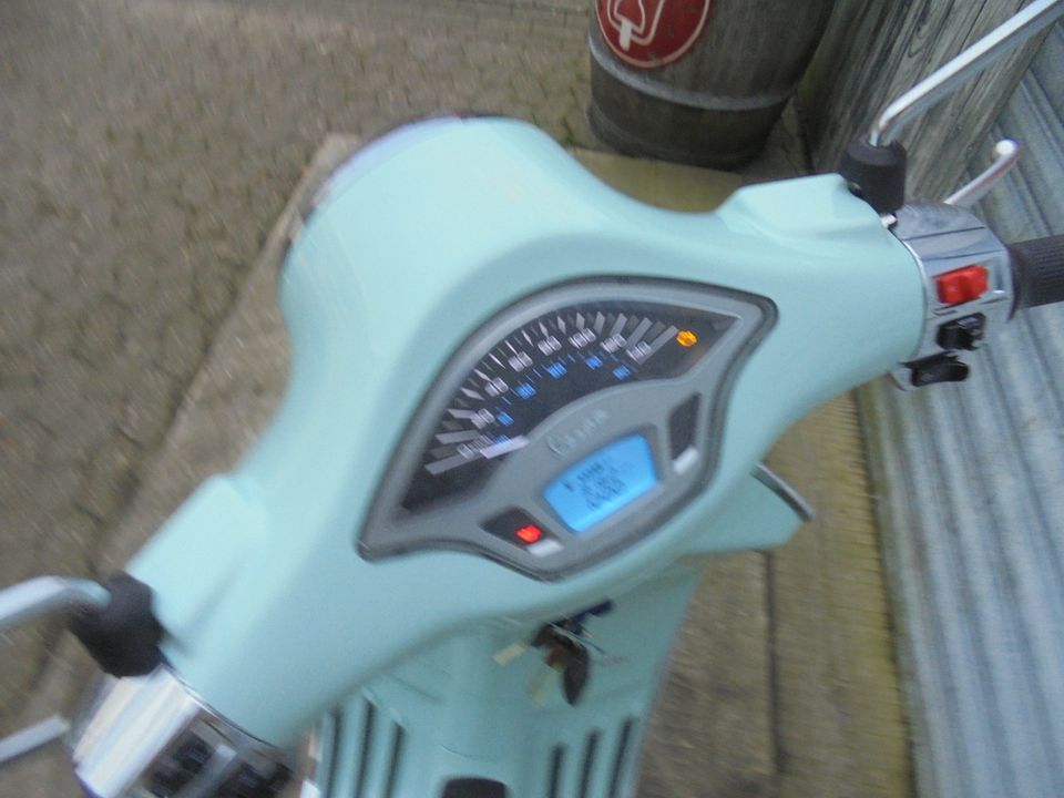 Vespa Primavera 125 ABS E5 NR 000
