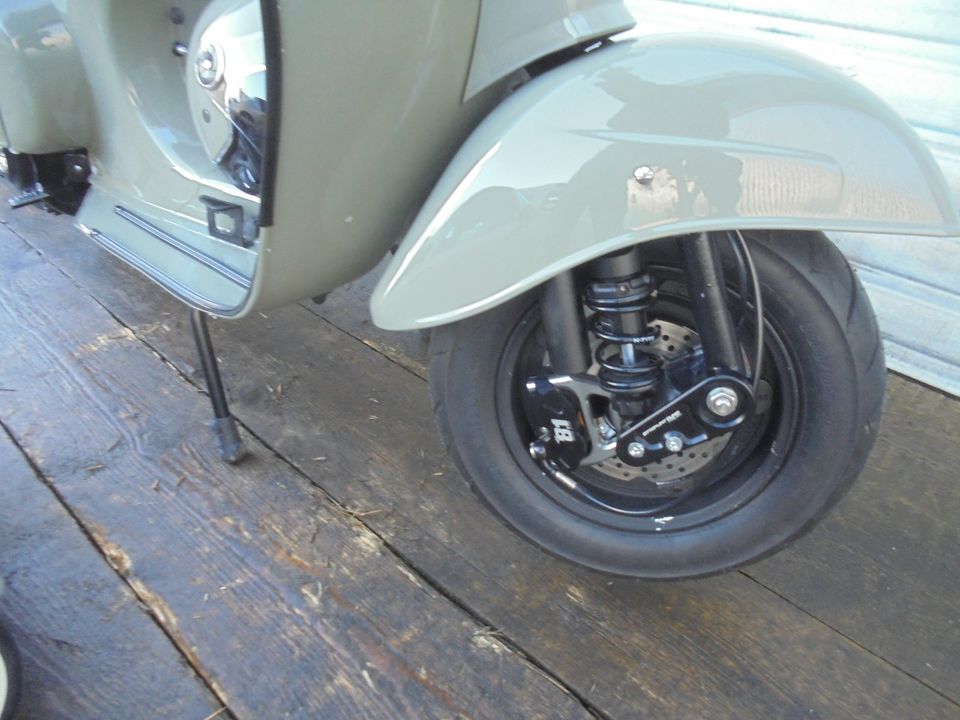 Vespa V 50 N Special EGIG 180 Motor 30 PS Scheibenbremse