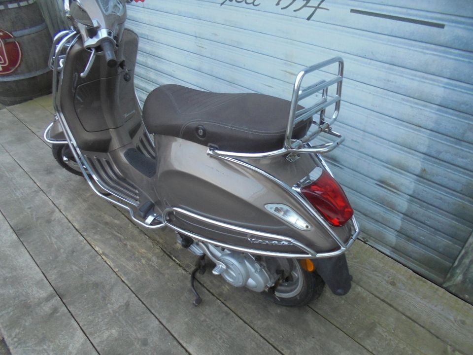 Vespa Primavera 50 4 Takt Touring NR 000