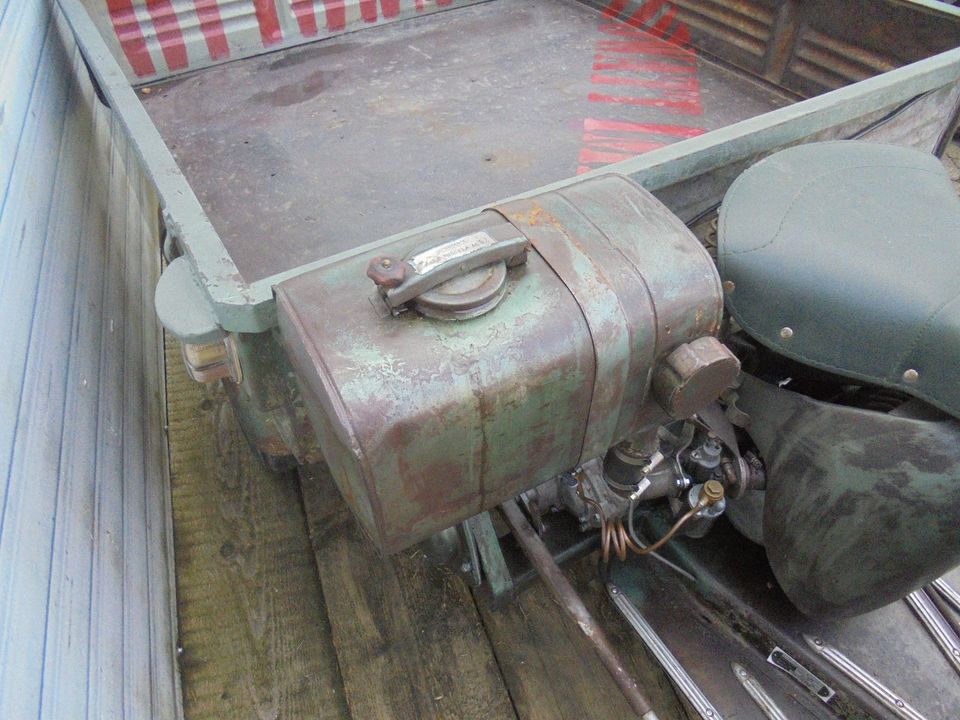 Vespa APE 150 Faro Basso Pritsche original NR 000