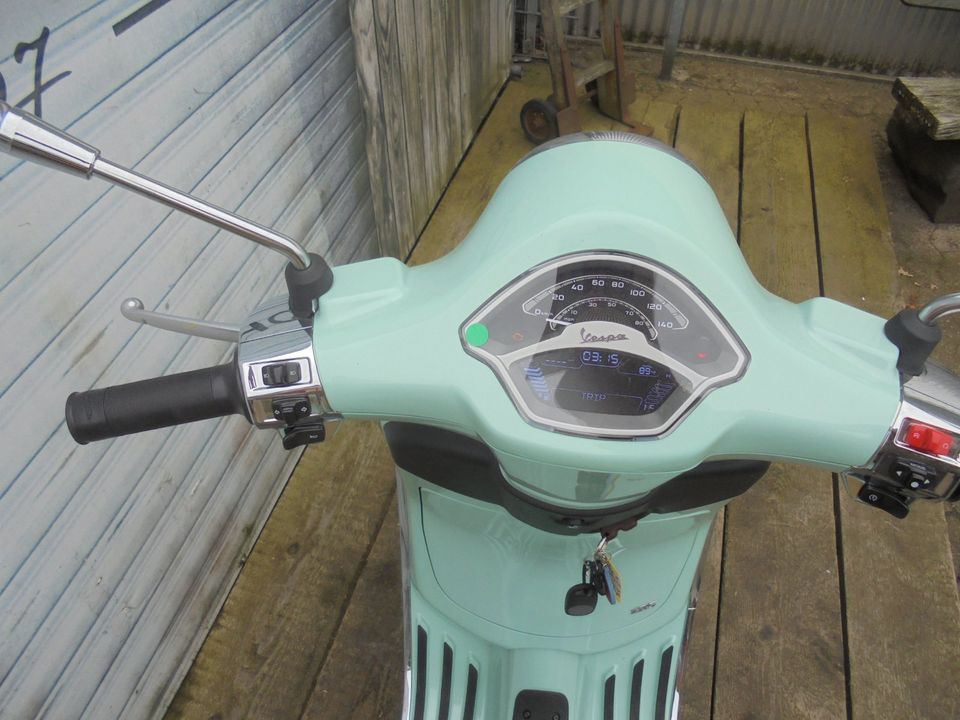 Vespa Primavera 125 ABS E5+ wie Neu wie Picnic