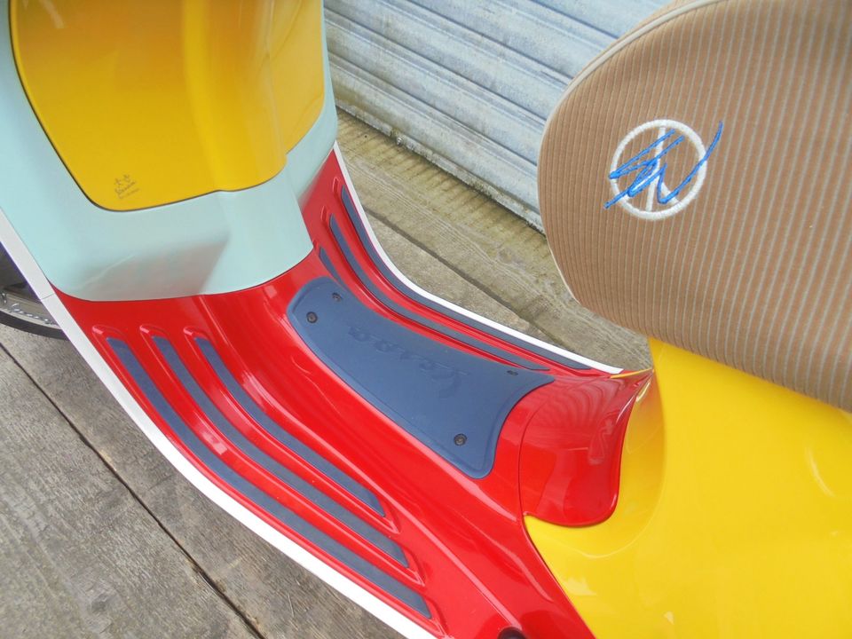 Vespa Primavera 50 4T iGet E5 SEAN Wotherspoon NR 115