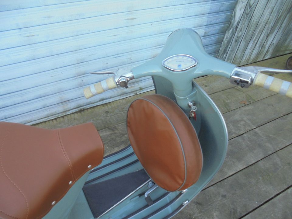 Vespa VBB 150 2T mit 125 ccm Zulassung NR 380/381