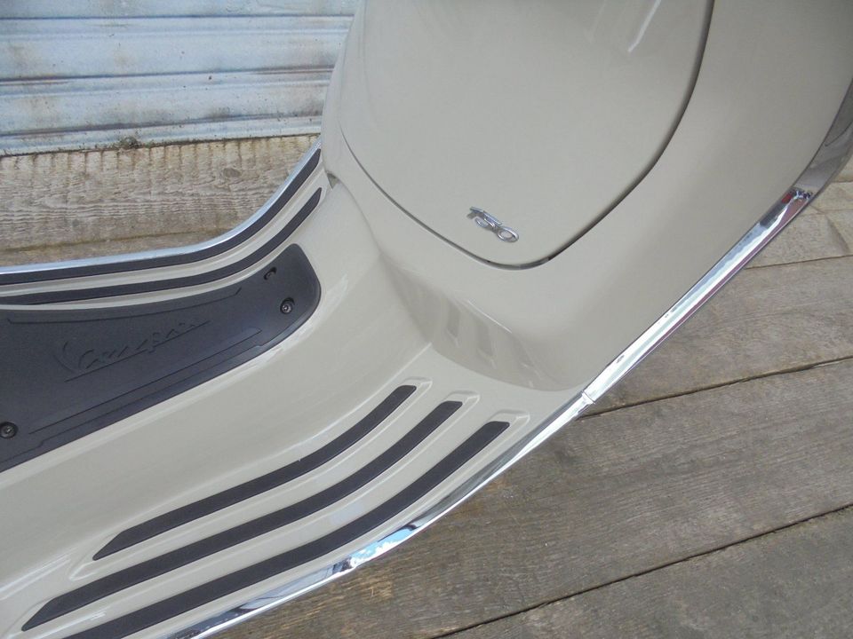 Vespa Primavera 150 RST ABS E5+ FL Neu