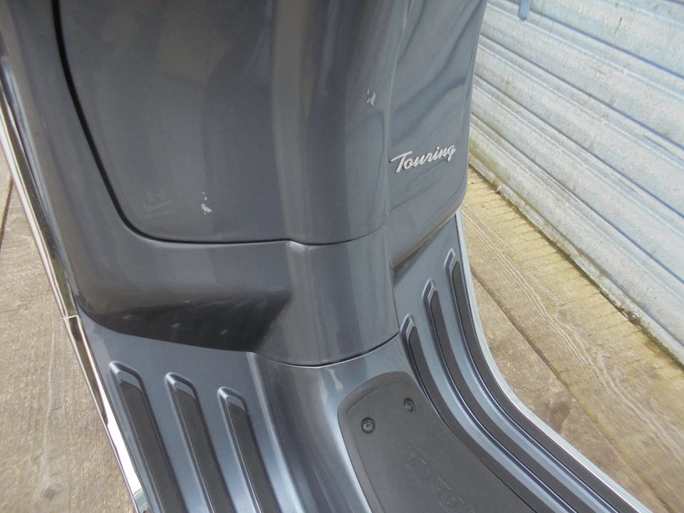Vespa Primavera 50 4T iGet E5 NR 490