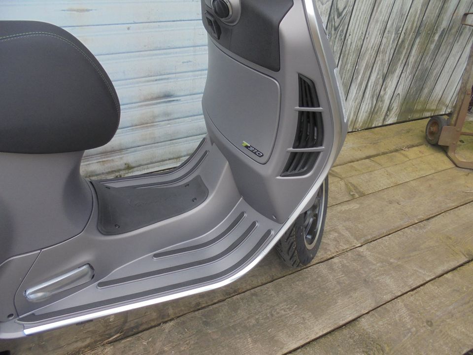 Vespa GTS 310 Super TECH FL E5+ Keyless Neu
