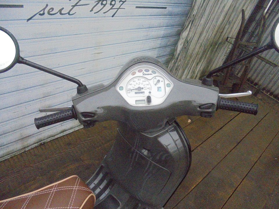 Vespa LX 125 4Takt NR 104