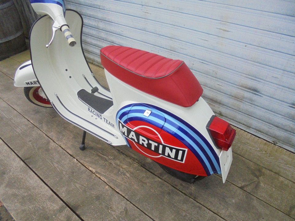 Vespa Primavera ET3 125 ccm Martini Racing NR 403/404