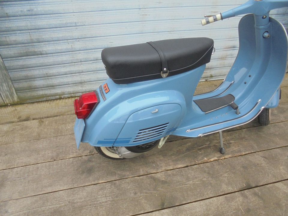 Vespa Primavera ET3 125 ccm NR 400
